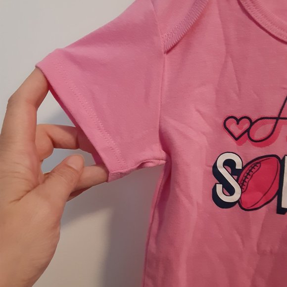 NWOT Pink Onesie Dallas Cowboy's NFL Blue Star Welcome Sunday - Picture 3 of 9